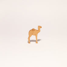 Load image into Gallery viewer, CAMEL CALF - STANDING
